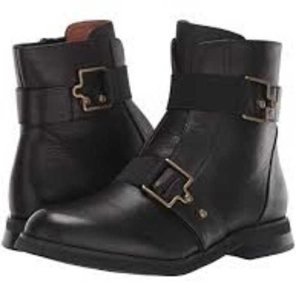 L'Amour Des Pieds Rashtin Bootie - Picture 2 of 8